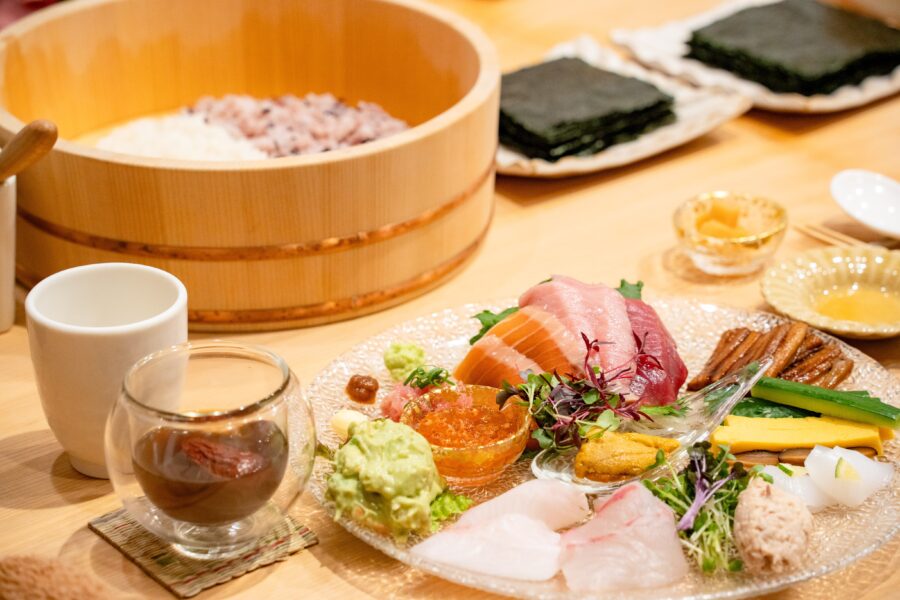 夜:<ruby>瑞穂 <rp>(</rp><rt>みずほ</rt><rp>)</rp> </ruby>の手巻き寿司コース